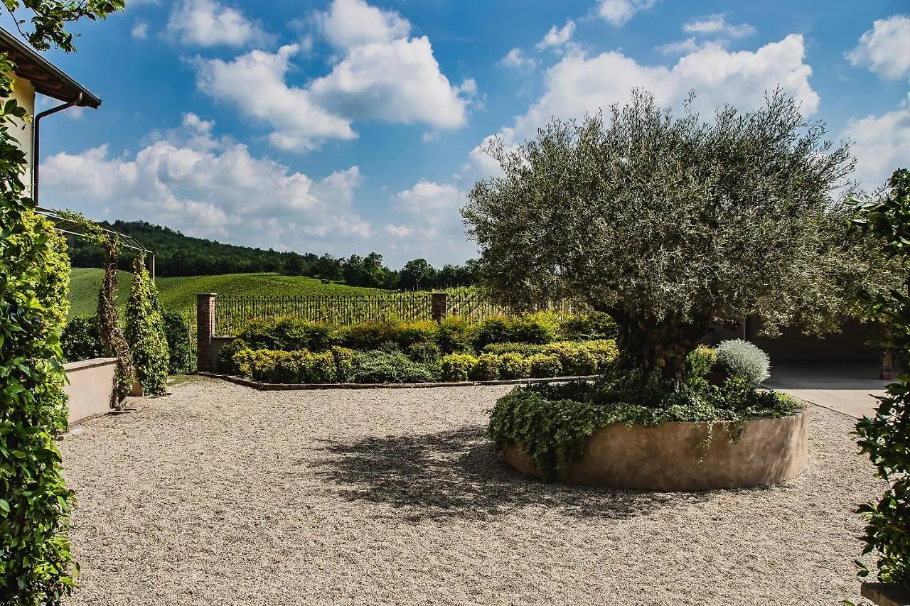 Prime Alture Wine Resort Casteggio